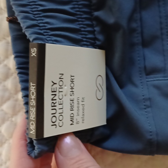 CALIA TrueLight Mid-Rise Bermuda Shorts - NWT - Picture 5 of 13